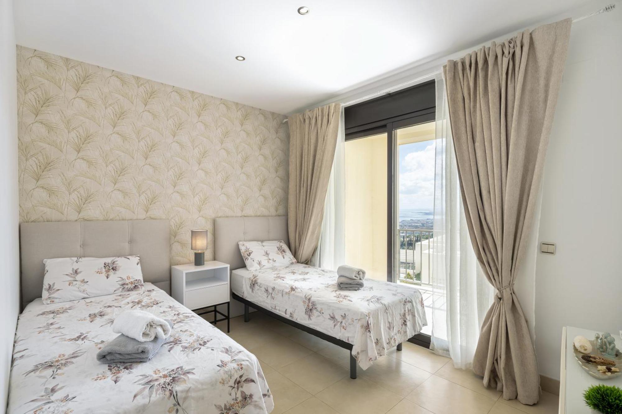Spectacular Views - Luxury Apartment In Resort - Marbella Hills Extérieur photo